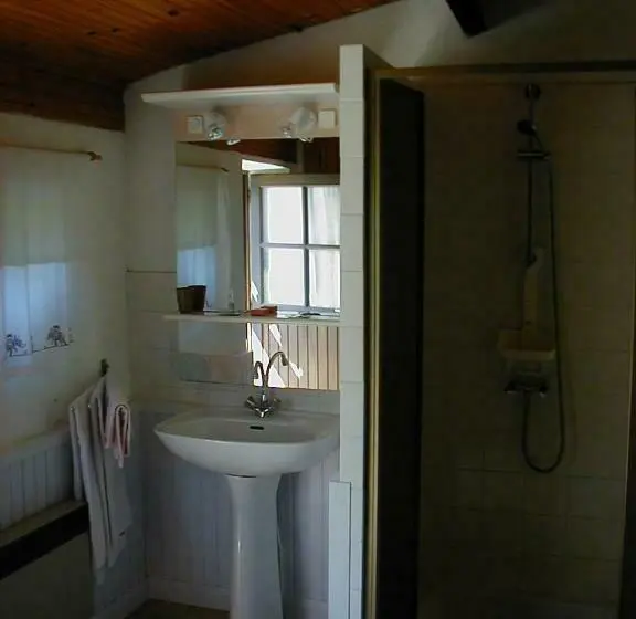 Comfort Kamer, Le Pit