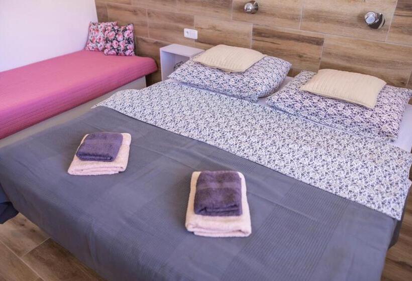 شقة سوبريور غرفة واحدة, Ubytování U Vávrů