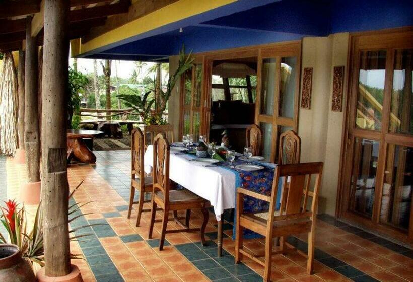 Семейный Номер, Porta Verde Resort Villas Caliraya