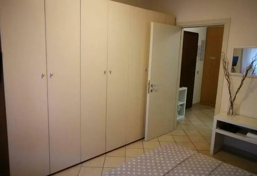 ファミリールーム, B&b Covidafranciacorta