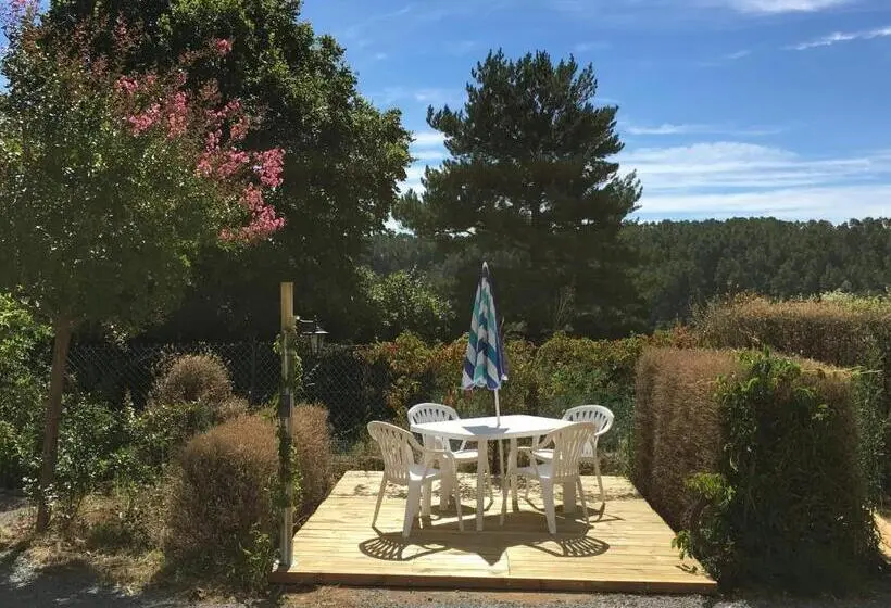 浴室共有スタンダード4人用ルーム, La Terrasse Des Cevennes