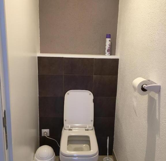 浴室共有スタンダード4人用ルーム, La Terrasse Des Cevennes