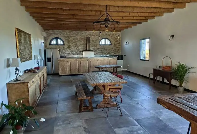 キャビン, Manoir Du Marquis De Montcalm