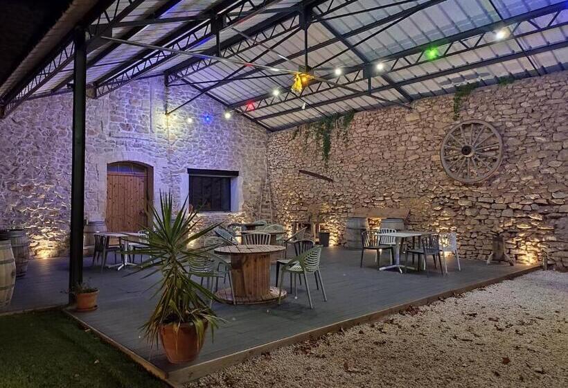 كابينة, Manoir Du Marquis De Montcalm