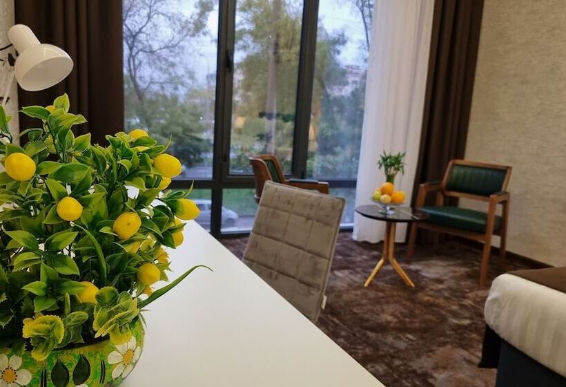 غرفة ديلوكس, Garnet Hotel Tashkent