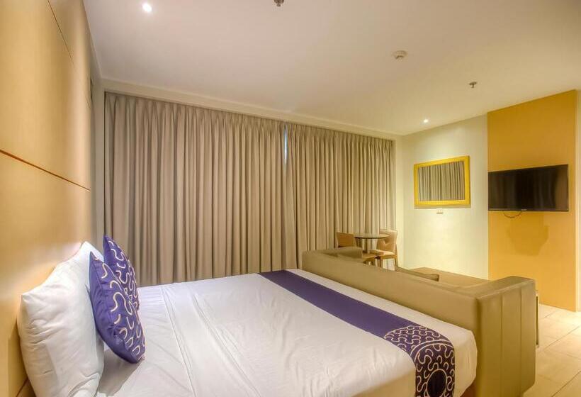 جناح ديلوكس, Capital O 827 Speciale