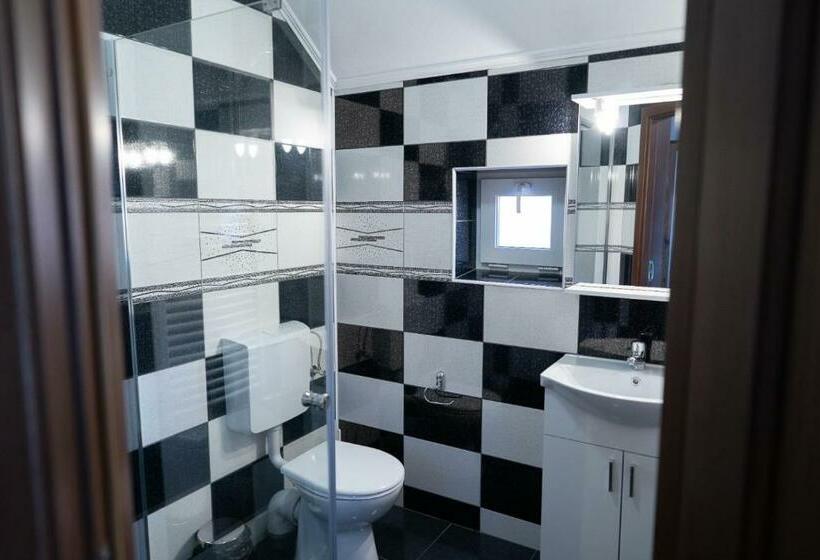 חדר סטנדרט נוף להרים, Casa Alexandra