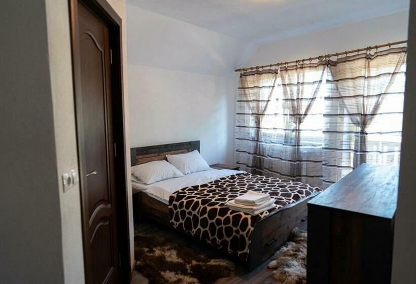 חדר סטנדרט נוף להרים, Casa Alexandra