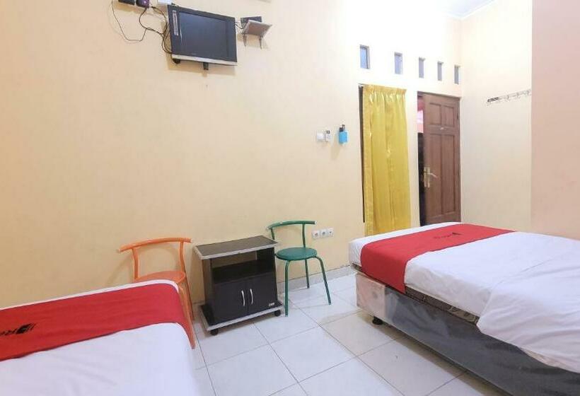 标准间, Reddoorz Syariah At Endrayanti Inn Rsud Yogyakarta