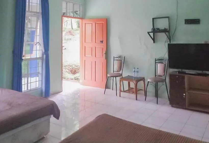 ファミリールーム, Villa Getsemani Mitra Reddoorz