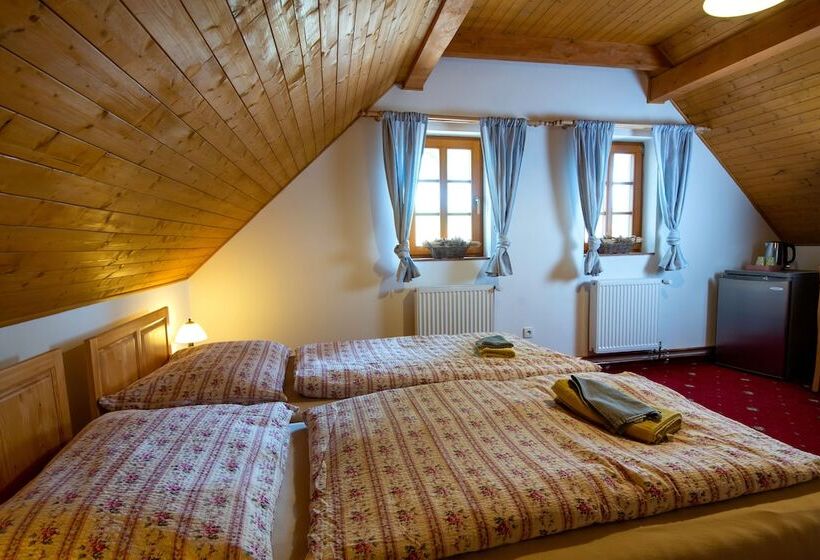 Номер Стандарт, Andělský Dvůr