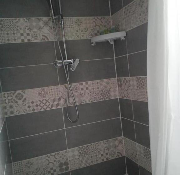 家庭间, Chez Michel Et Michele