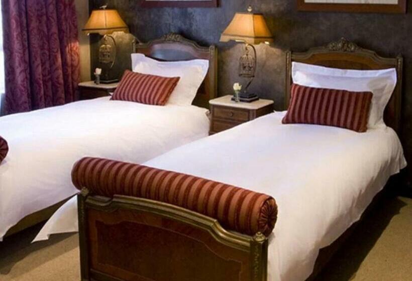 スタンダードルーム, Slot Loevenstein Guest House