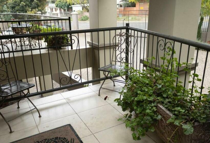 スタンダードルーム, Slot Loevenstein Guest House