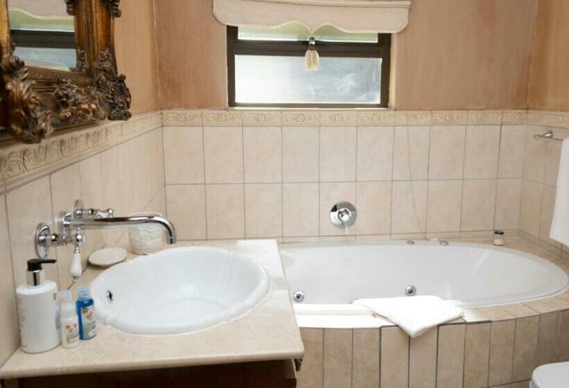 スタンダードルーム, Slot Loevenstein Guest House