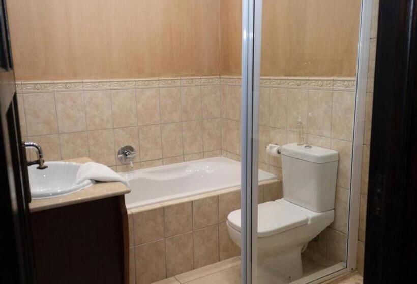 スタンダードルーム, Slot Loevenstein Guest House