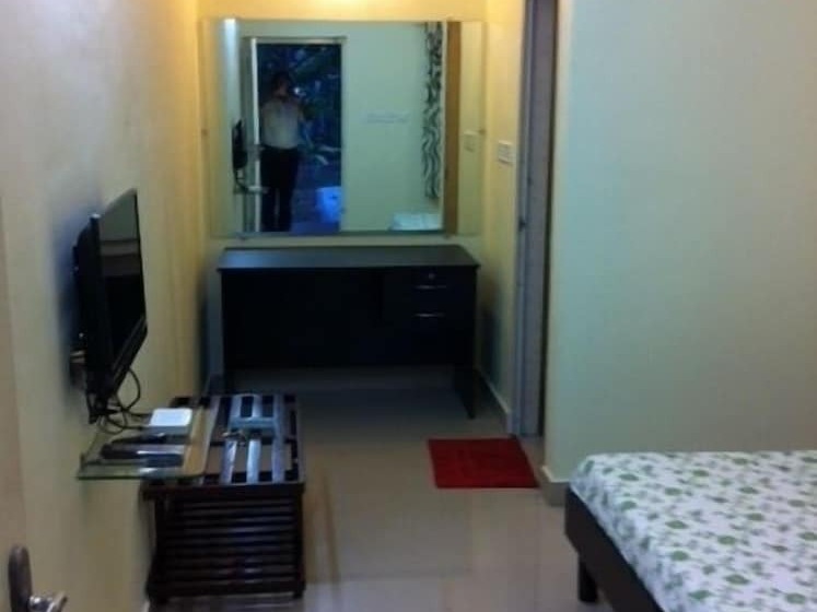 Quarto Estandar, Palmgrove Service Villa