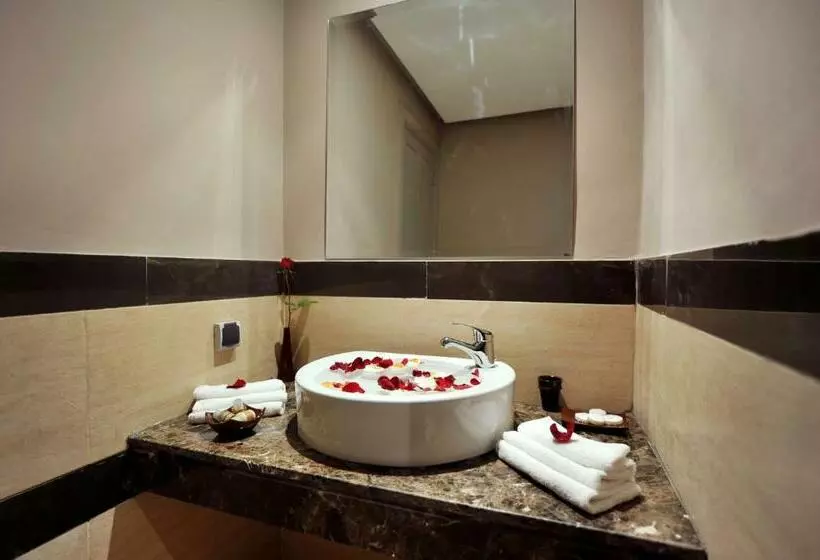 Standard Yhden Hengen Huone, Bluesea Le Printemps