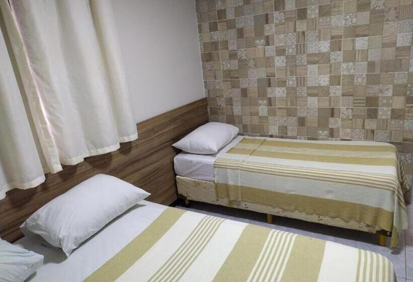 חדר סטנדרט לשלושה, Campina Executivo