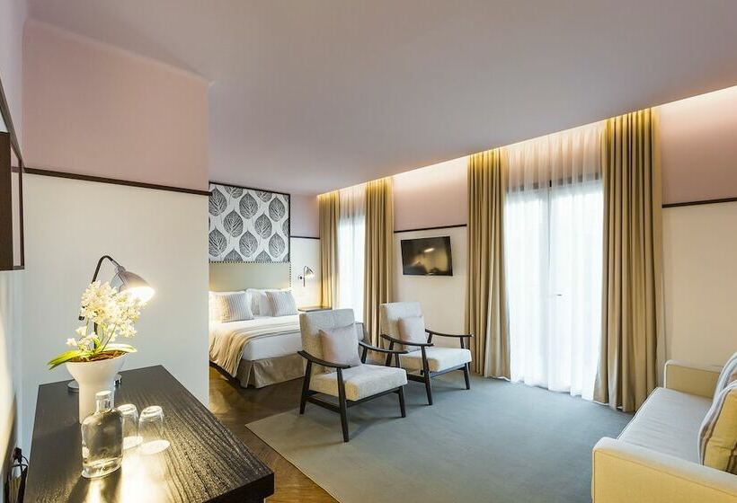 سوییت جونیور, Castanheiro Boutique