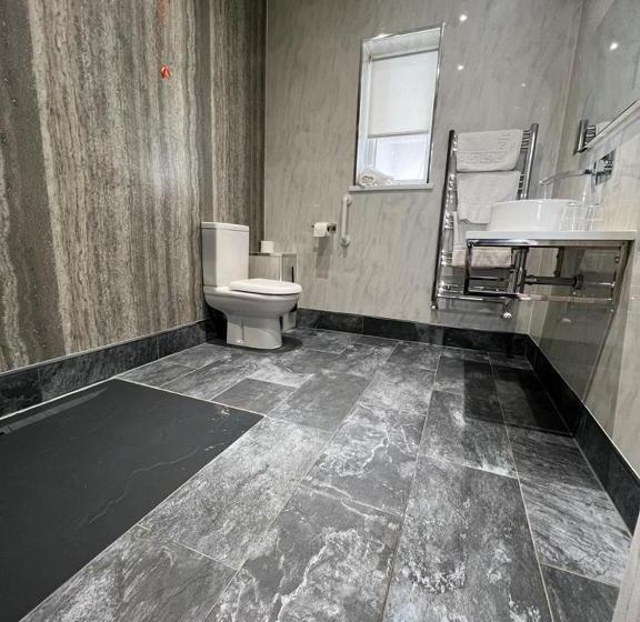 חדר סטנדרט מותאם לאדם עם מוגבלויות, Charnwood Regency Guest House