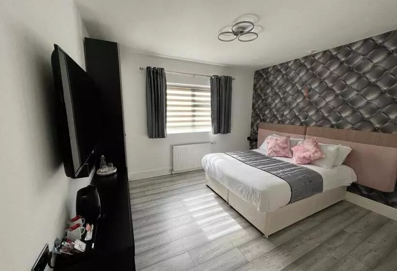 身障者適用スタンダードルーム, Charnwood Regency Guest House