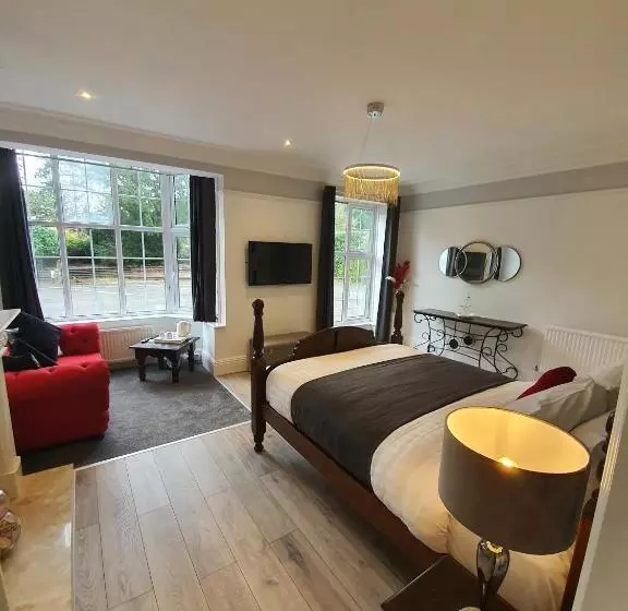 キングサイズベッドのデラックススイート, Charnwood Regency Guest House