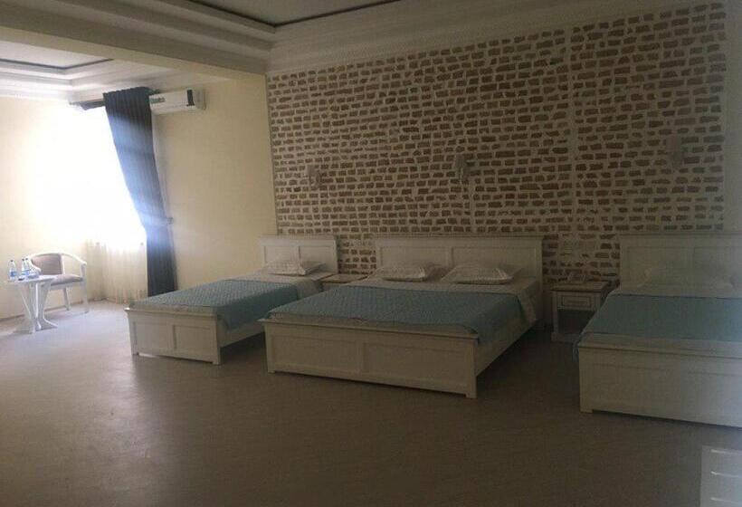 חדר סטנדרט לשלושה, City Samarkand