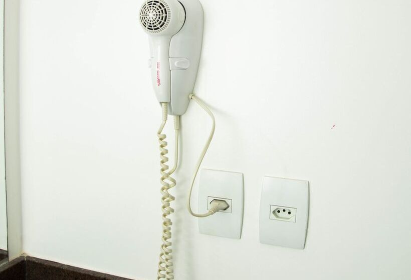 Номер Стандарт Трехместный, Golden Plaza