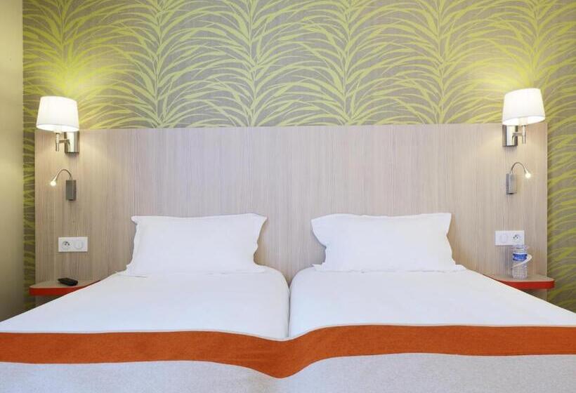 Номер Стандарт, Kyriad Prestige Saintmalo