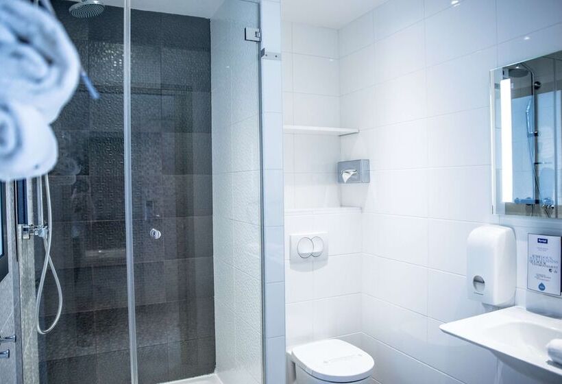 اتاق استاندارد, Kyriad Prestige Saintmalo