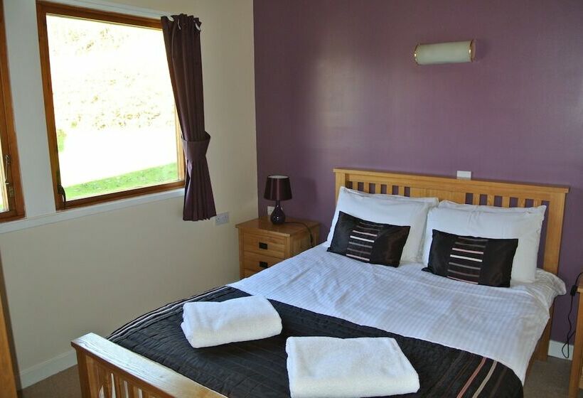 Xalet 1 Dormitori, Logierait Pine Lodges