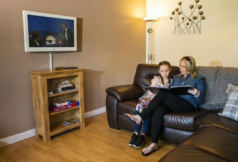 Xalet 1 Dormitori, Logierait Pine Lodges