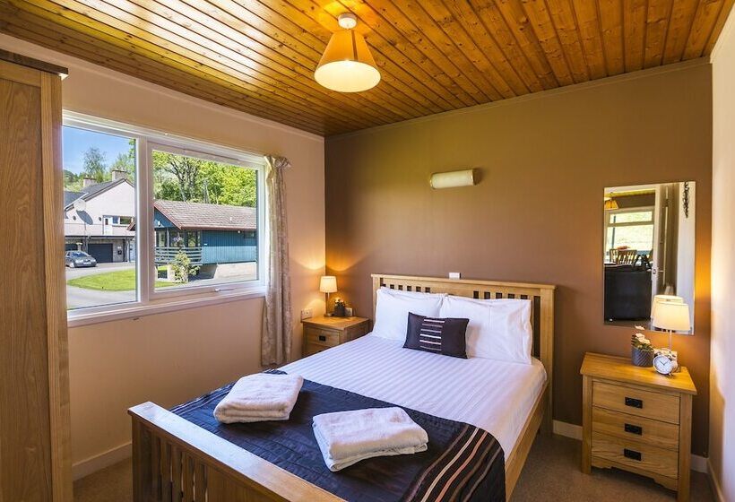 Xalet 1 Dormitori, Logierait Pine Lodges