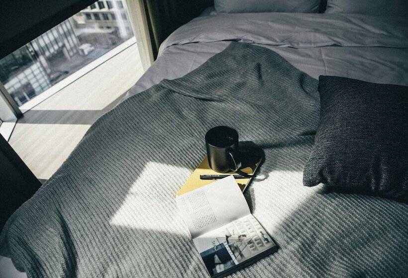 חדר סטנדרט לשלושה, Manu Seoul