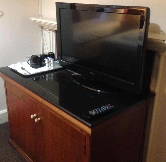 חדר סטנדרט, New Oscar