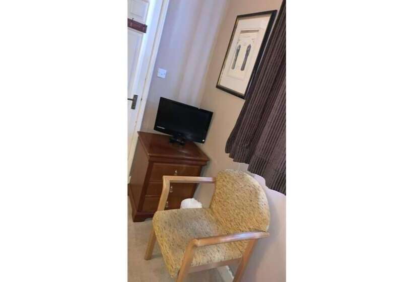 חדר סטנדרט יחיד, New Oscar