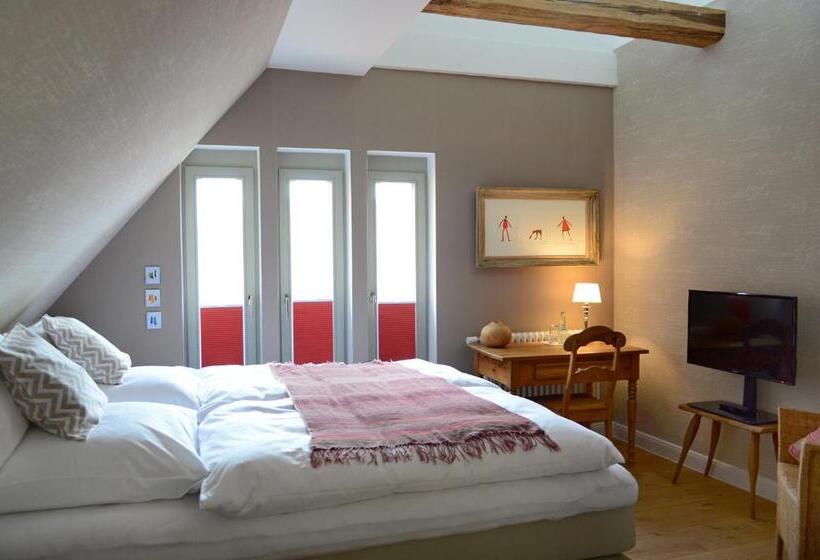 豪华房间, No. 11