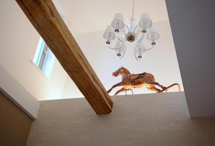 豪华房间, No. 11