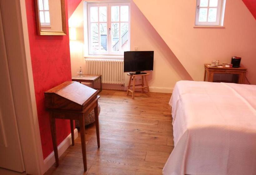 高级大房间, No. 11