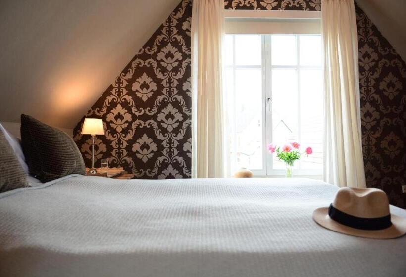 高级大房间, No. 11