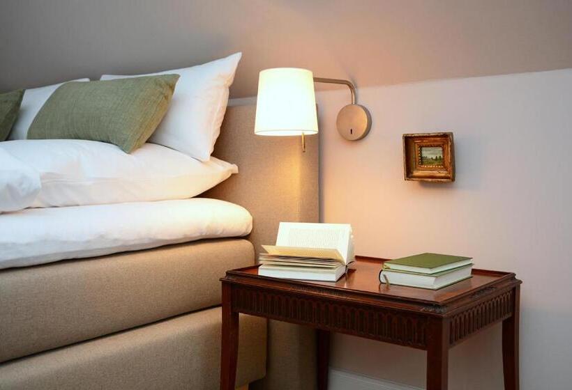 高级大房间, No. 11