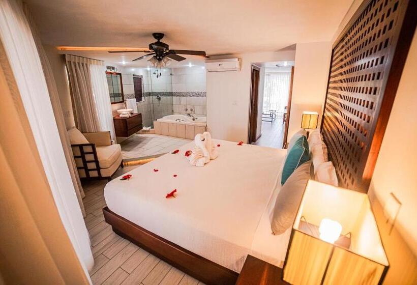 سوییت, Paradise Beach Hotel & Resort