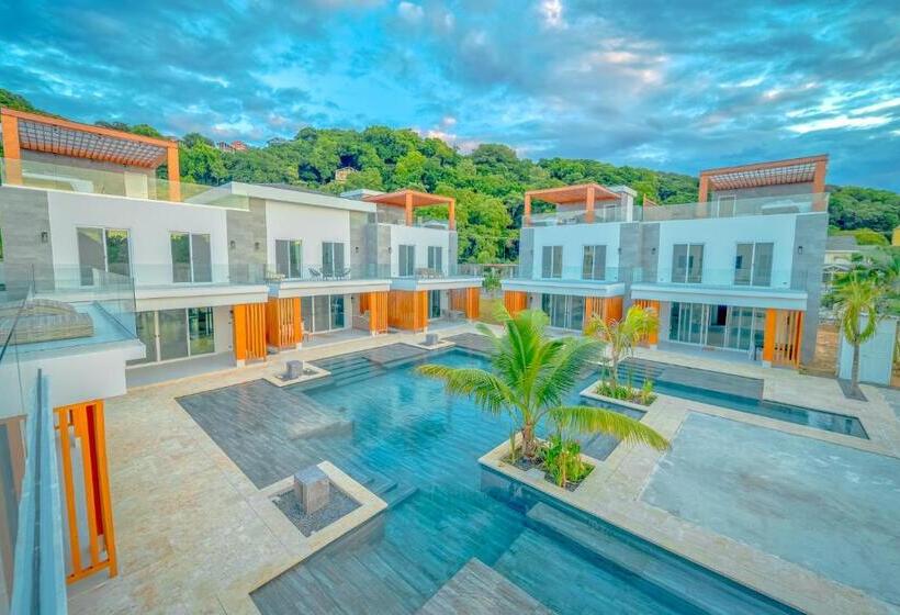 ویلای لوکس 1 خوابه, Paradise Beach Hotel & Resort