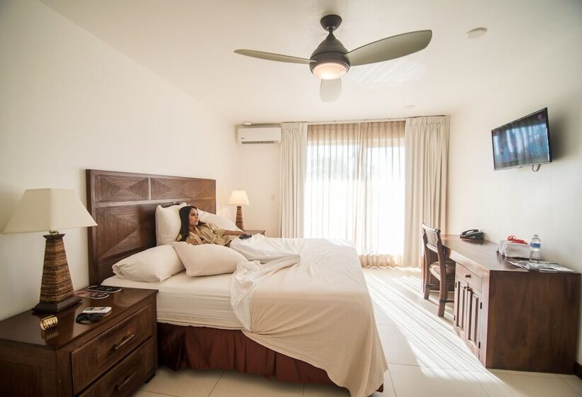 اتاق استاندارد با تخت بزرگ, Paradise Beach Hotel & Resort