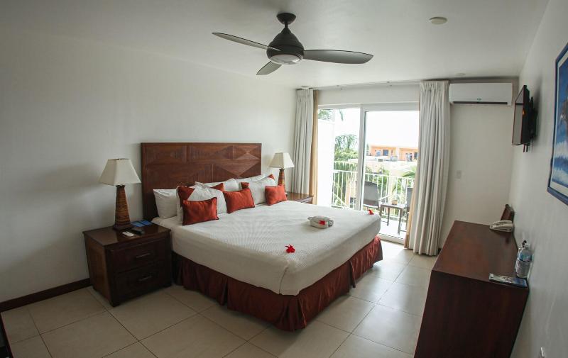 اتاق استاندارد با تخت بزرگ, Paradise Beach Hotel & Resort