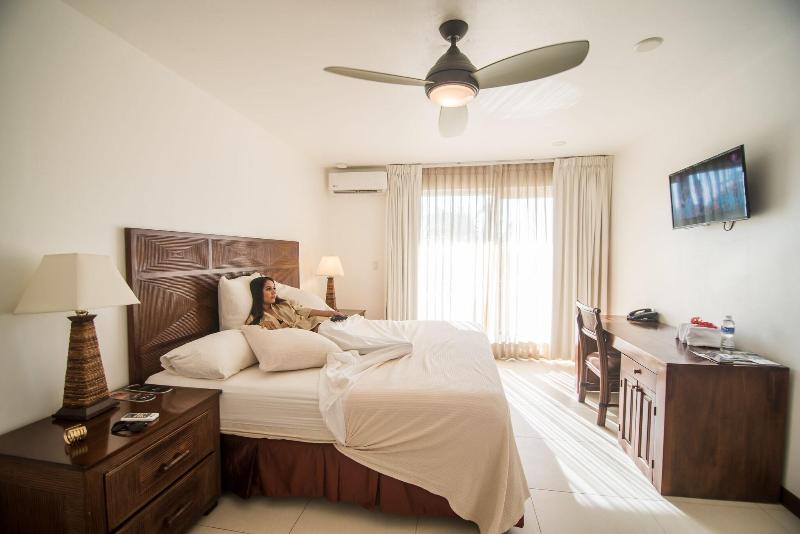 اتاق استاندارد با تخت بزرگ, Paradise Beach Hotel & Resort