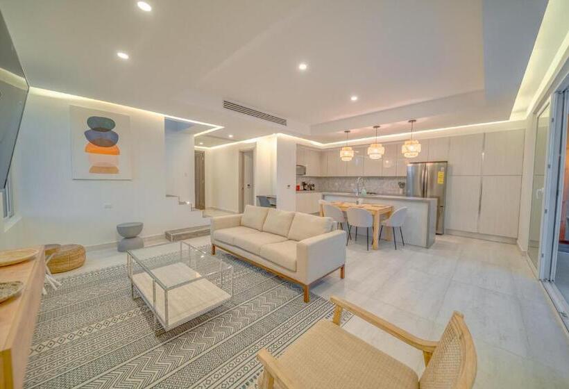 ویلای لوکس 1 خوابه, Paradise Beach Hotel & Resort