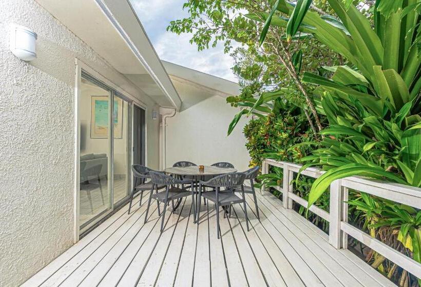 ویلای 3 خوابه, Paradise Beach Hotel & Resort