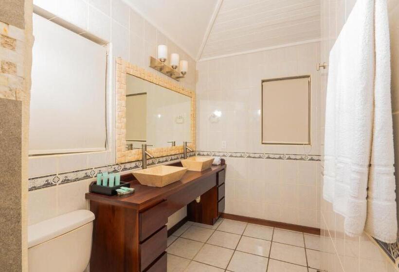 ویلای 1 خوابه, Paradise Beach Hotel & Resort